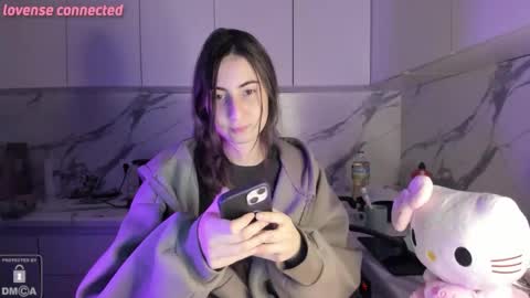 Ayesha online show from 01-13-26, 02:44