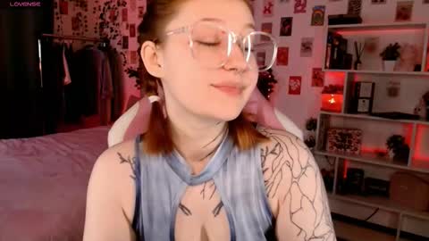 Ayla hill online show from 10-05-25, 03:16