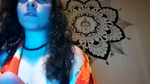 Snapshot of aylasavage chatting on 06-13-26, 01:25 aylasavage online show from 06-13-26, 01:25