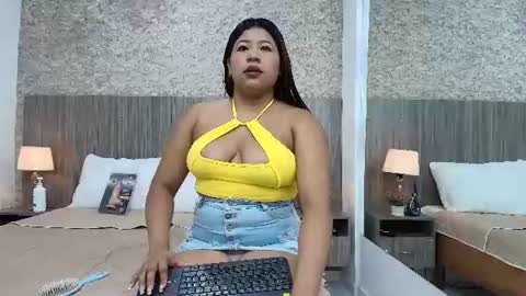 Snapshot of ayleen_collins chatting on 07-06-26, 07:27 Ayleen Collins online show from 07-06-26, 07:27