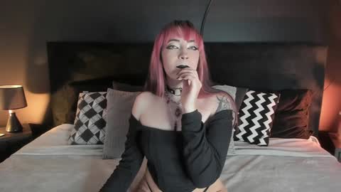 Snapshot of aylen_darkmoor chatting on 02-03-25, 07:42 Aylen online show from 02-03-25, 07:42