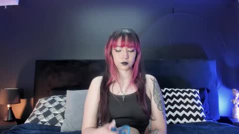 Snapshot of aylen_darkmoor chatting on 02-26-25, 07:38 Aylen online show from 02-26-25, 07:38