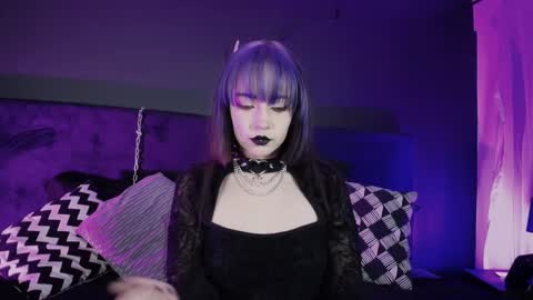 Snapshot of aylen_darkmoor chatting on 09-23-25, 07:50 Aylen online show from 09-23-25, 07:50