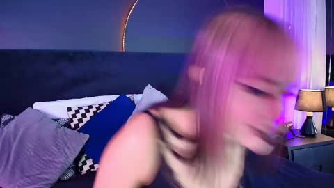 Snapshot of aylen_darkmoor chatting on 05-02-26, 07:52 Aylen online show from 05-02-26, 07:52