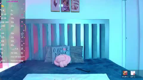 Snapshot of aylin_valerie chatting on 07-11-26, 11:57 aylin_valerie online show from 07-11-26, 11:57