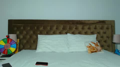 Aylin online show from 01-19-26, 03:43