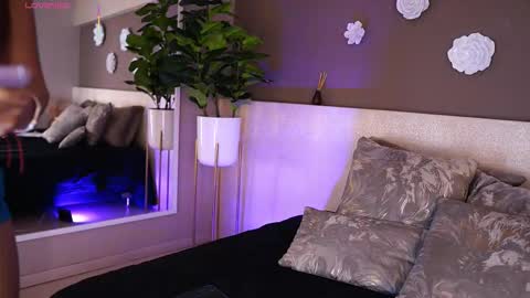 Snapshot of aylinmillerxs chatting on 10-24-25, 08:27 Aylin Millerxs online show from 10-24-25, 08:27