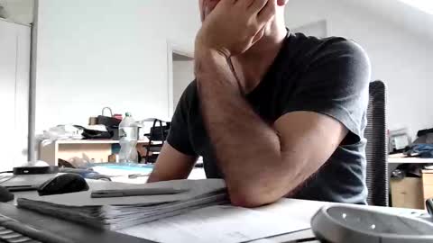 aylinniyerim online show from 03-25-26, 08:42