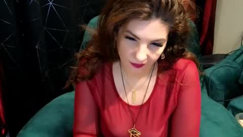 Snapshot of aymarsensual chatting on 03-16-26, 06:23 Dominatrix Queen online show from 03-16-26, 06:23