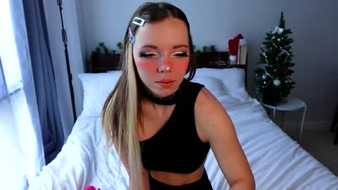 Ayra Lust online show from 01-01-25, 01:47