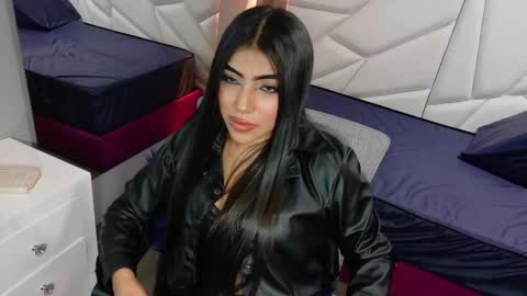 Snapshot of aysel_27 chatting on 11-19-25, 09:48 Aysel online show from 11-19-25, 09:48