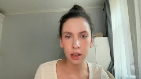 Snapshot of ayyababys chatting on 06-19-26, 04:44 angel ayya online show from 06-19-26, 04:44