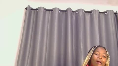 Azalea online show from 05-31-26, 06:09