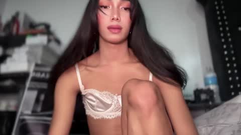 azalea_cum69 online show from 04-29-26, 05:30