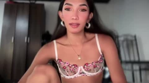 azalea_cum69 online show from 06-11-26, 02:53
