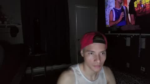 azell19 online show from 01-05-25, 11:01