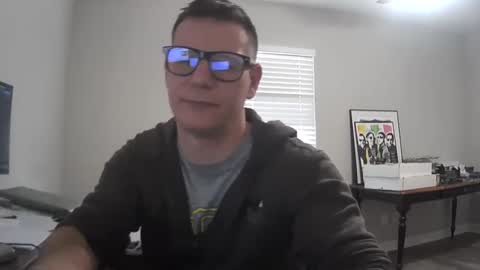 azsurfer39 online show from 01-13-25, 08:48