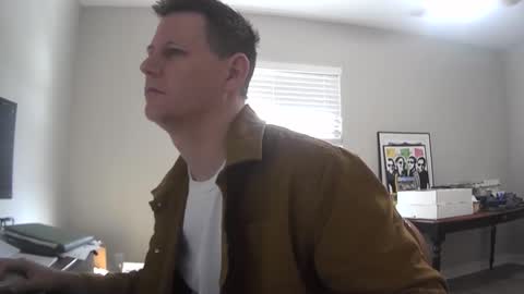 azsurfer39 online show from 03-07-25, 04:22