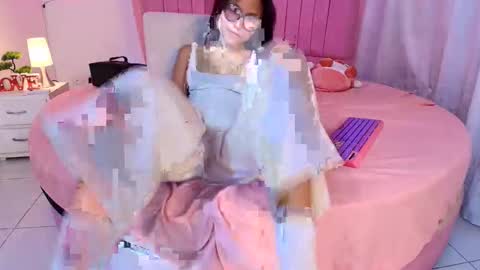 PRINCESS AZUL. online show from 04-17-26, 11:08