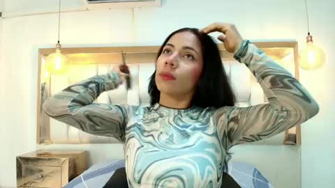 Snapshot of azulmaveric chatting on 06-06-26, 07:29 AZUL online show from 06-06-26, 07:29