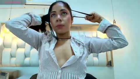 Snapshot of azulmaveric chatting on 06-09-26, 08:31 AZUL online show from 06-09-26, 08:31