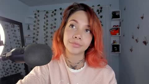 azumi saan online show from 10-07-25, 04:09