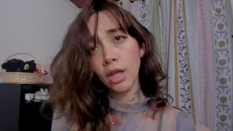 azumi saan online show from 05-07-26, 02:39