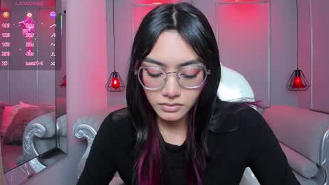 Azura online show from 12-17-25, 07:09