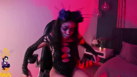 Snapshot of azurra_amatto2 chatting on 10-29-25, 09:38 Azurra online show from 10-29-25, 09:38