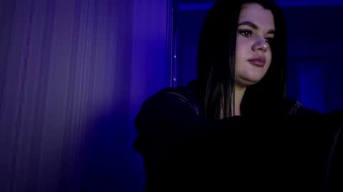 Elara online show from 07-06-26, 07:05