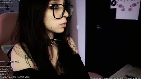 Snapshot of b0pppo chatting on 01-08-25, 07:03 your fuckdoll  sub girl  MORE ME  online show from 01-08-25, 07:03