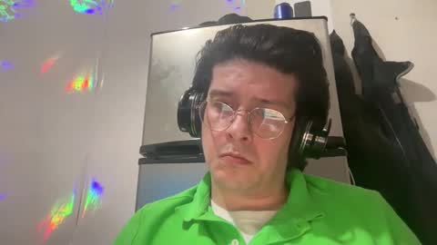 Snapshot of b1gd1k290013 chatting on 02-12-26, 02:06 b1gd1k290013 online show from 02-12-26, 02:06