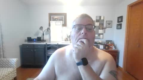 Snapshot of b1gh0rnyguy chatting on 09-10-25, 02:28 Cory online show from 09-10-25, 02:28
