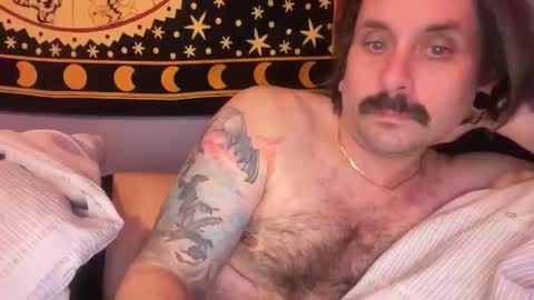Snapshot of b4nkshot765 chatting on 02-11-26, 07:24 bry online show from 02-11-26, 07:24