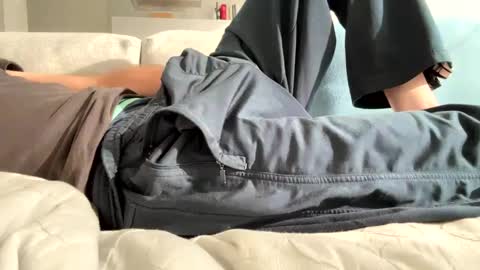 Snapshot of b6662050 chatting on 02-23-25, 12:27 b6662050 online show from 02-23-25, 12:27