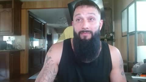 Snapshot of b713htx chatting on 05-03-26, 05:19 Miguel online show from 05-03-26, 05:19