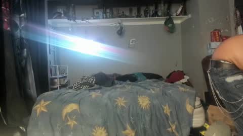 Snapshot of b_ill6669 chatting on 09-17-25, 09:00 bill9and1half online show from 09-17-25, 09:00