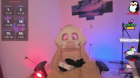 Snapshot of baaby_boyy chatting on 02-15-25, 08:33 odeley online show from 02-15-25, 08:33