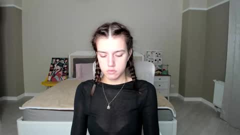 Monica online show from 09-30-25, 01:54