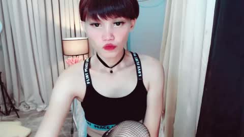Samantha Dont forget to follow me and make me happy here when you join to my room. samantha loving and caring woman online show from 01-24-25, 08:55