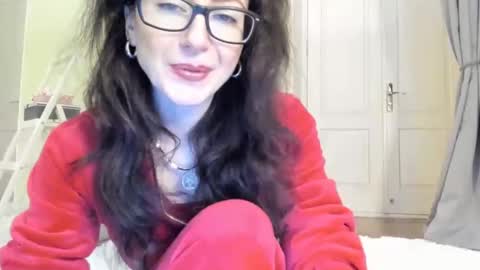 Snapshot of babby_jewel chatting on 02-18-25, 11:33 babby_jewel online show from 02-18-25, 11:33