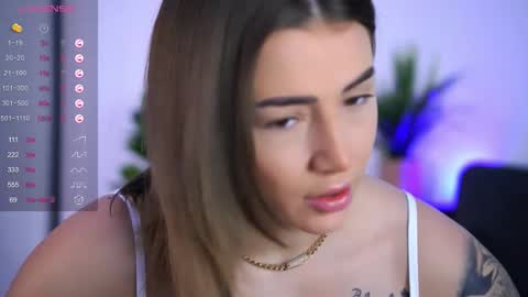 Snapshot of babbyaisha chatting on 10-31-25, 05:47 Inna online show from 10-31-25, 05:47