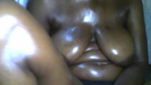 Snapshot of babedall chatting on 06-21-26, 12:02 babedall online show from 06-21-26, 12:02