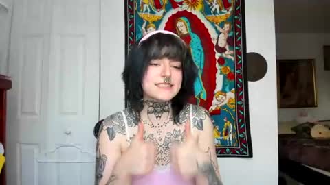 Snapshot of babeeblush chatting on 07-10-26, 11:40 babee online show from 07-10-26, 11:40