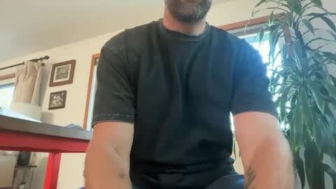 Snapshot of babeheater chatting on 03-28-26, 05:56 babeheater online show from 03-28-26, 05:56