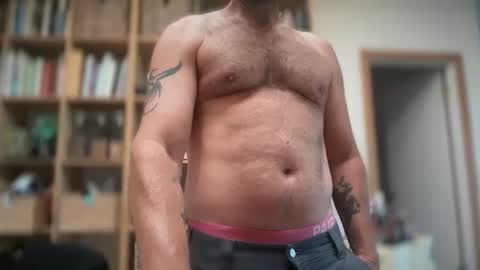 Snapshot of babeheater chatting on 05-23-26, 05:17 babeheater online show from 05-23-26, 05:17