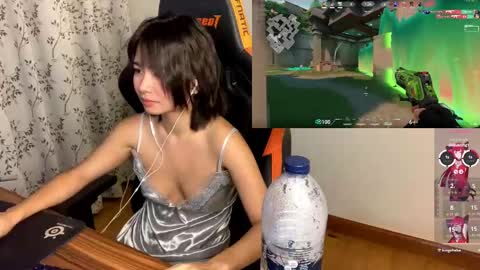 Jialyn online show from 02-27-25, 05:26