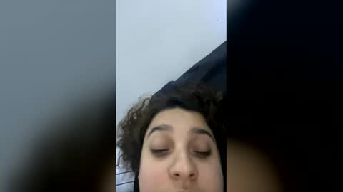 baby070400 online show from 06-04-26, 07:25