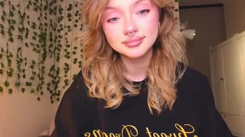 bb adele  online show from 03-05-25, 09:15