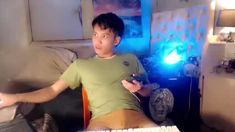 Snapshot of baby_aries69 chatting on 02-19-26, 04:03 your Baby Aries69 online show from 02-19-26, 04:03